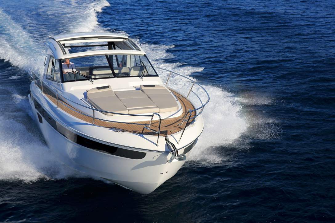 Bavaria SPORT 450 Coupe_Exterior - 8.jpg