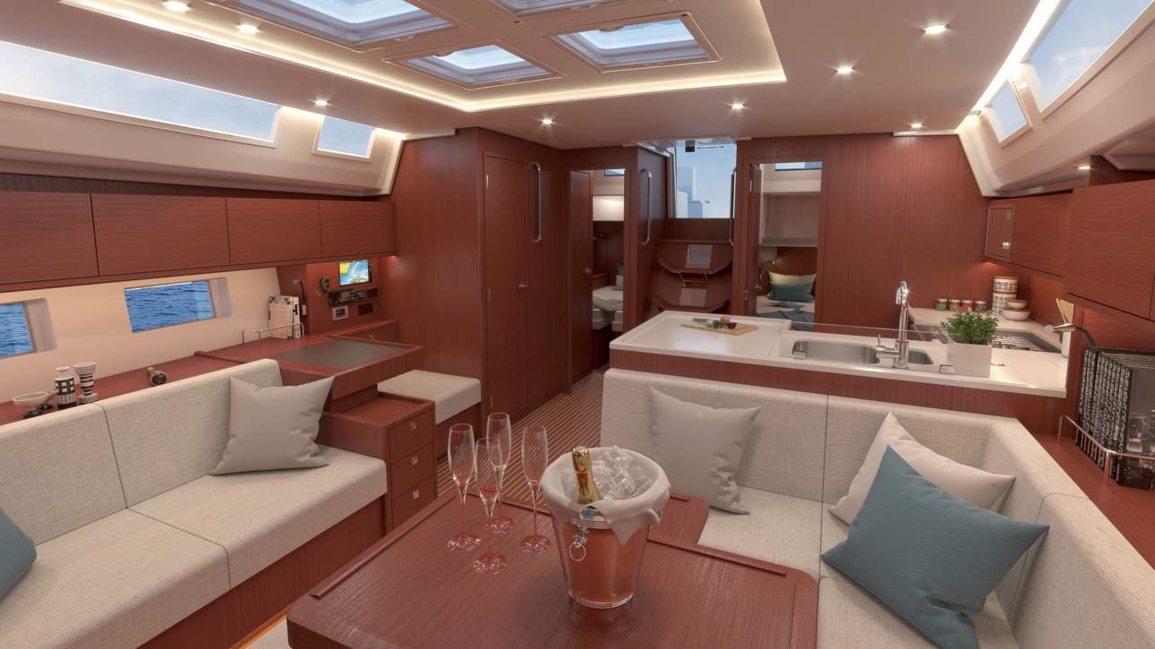 Bavaria C50 Interior Mahagoni - 3.jpg