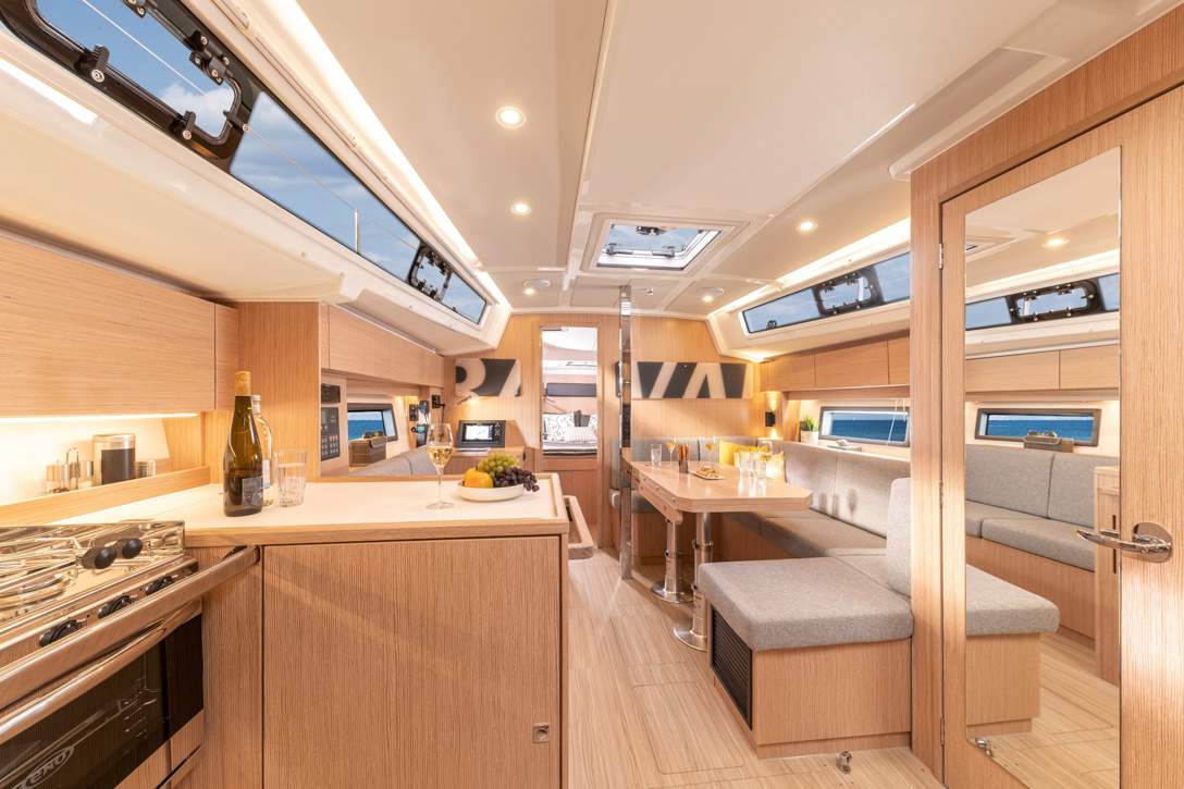 Bavaria C38 Interior - 1.jpg