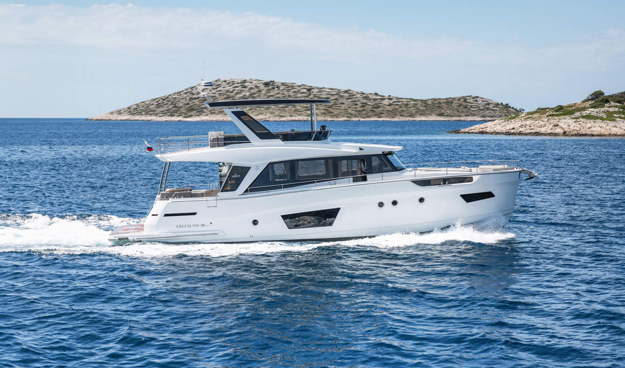 GL58 Fly Exterior 3