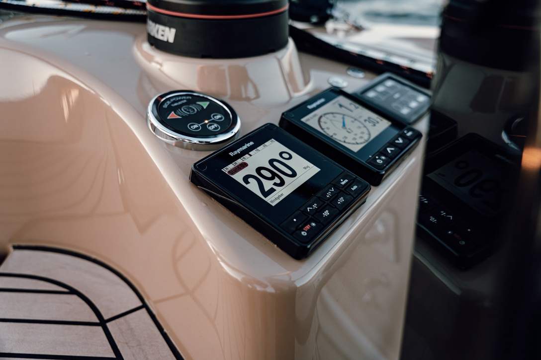 Yachten-Sunbeam-32-1-7.jpg