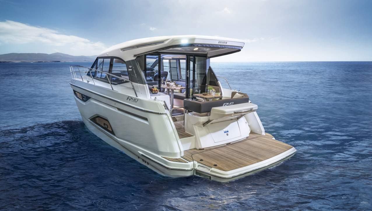 Bavaria R40 Coupe_Exterieur - 7.jpg